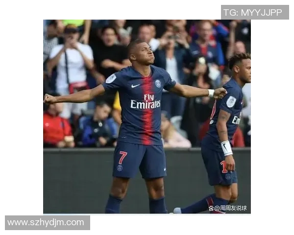 里昂足球新星崭露头角 引领球队重返法甲巅峰